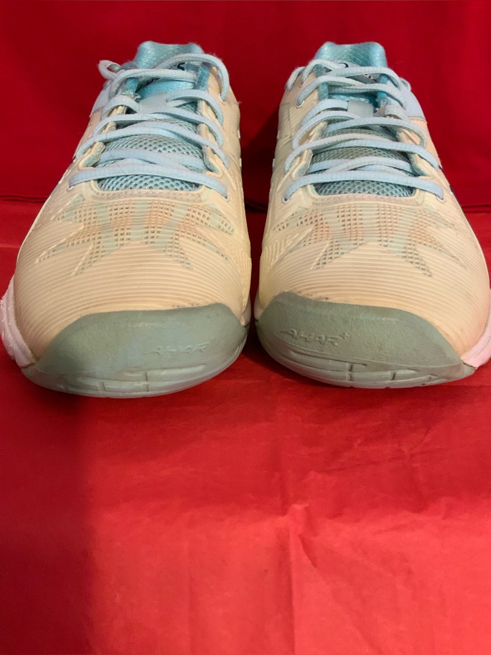 ASICS - Picture 5 of 11